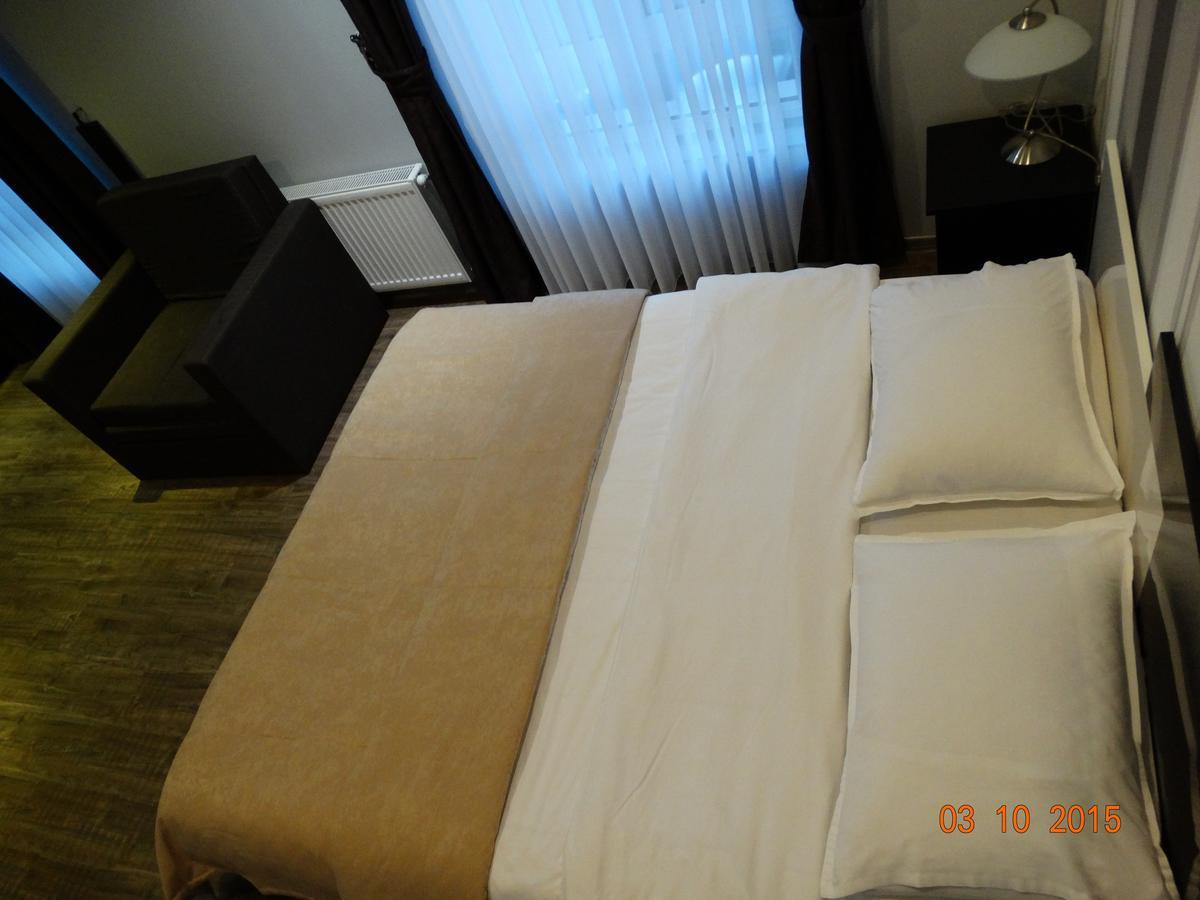Hotel Mimoza Razgrad Extérieur photo
